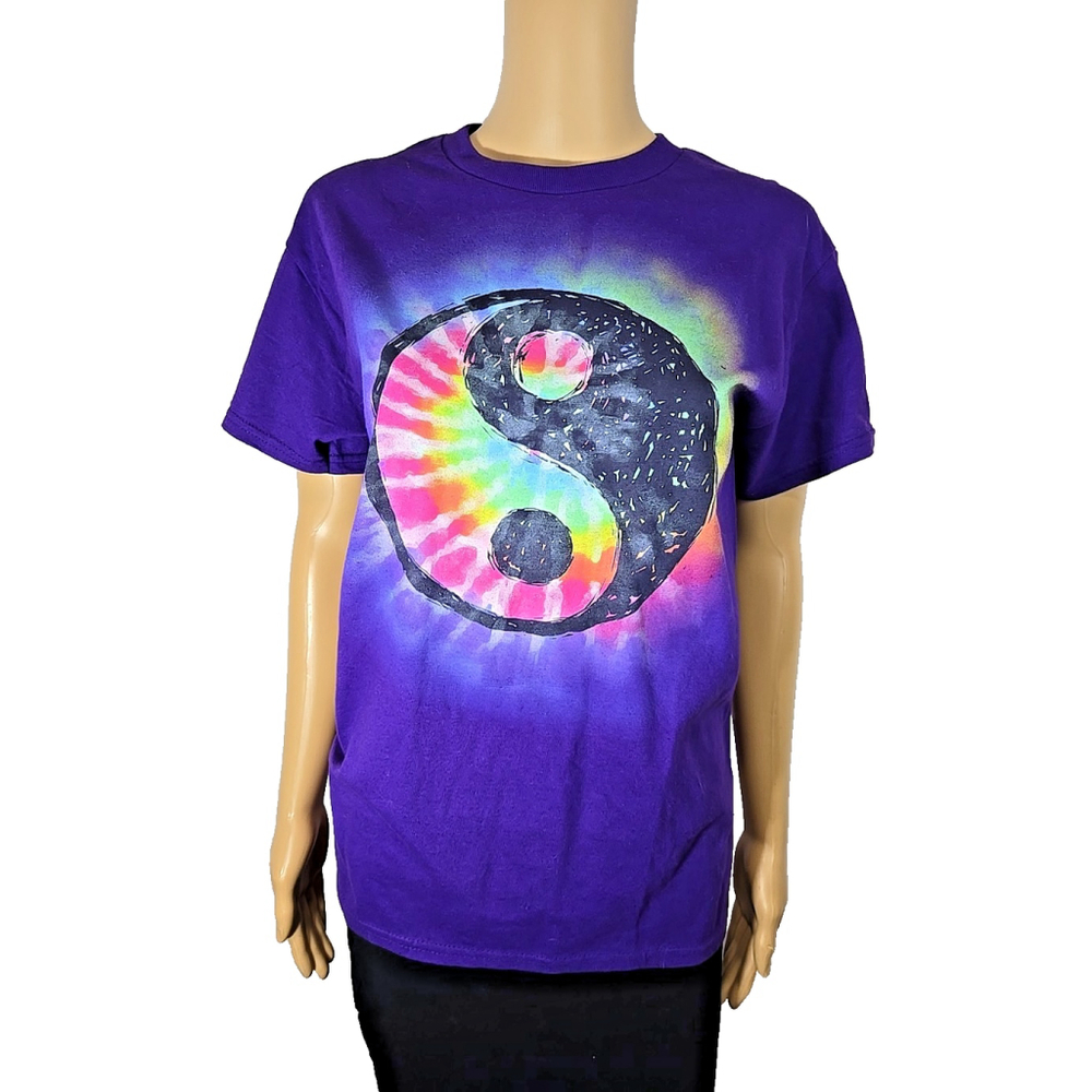 DOM Graphic Tee Size S Cotton Yin Yang Tie Dye Purple Festival Shirt - Picture 3 of 7